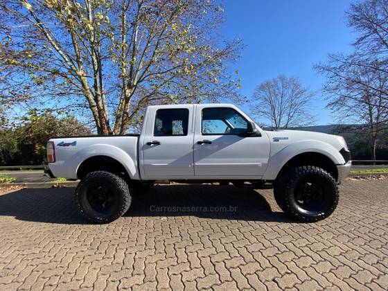 FORD RANGER 3.0 XLT 4X4 CD 16V TURBO ELETRONIC DIESEL 4P MANUAL